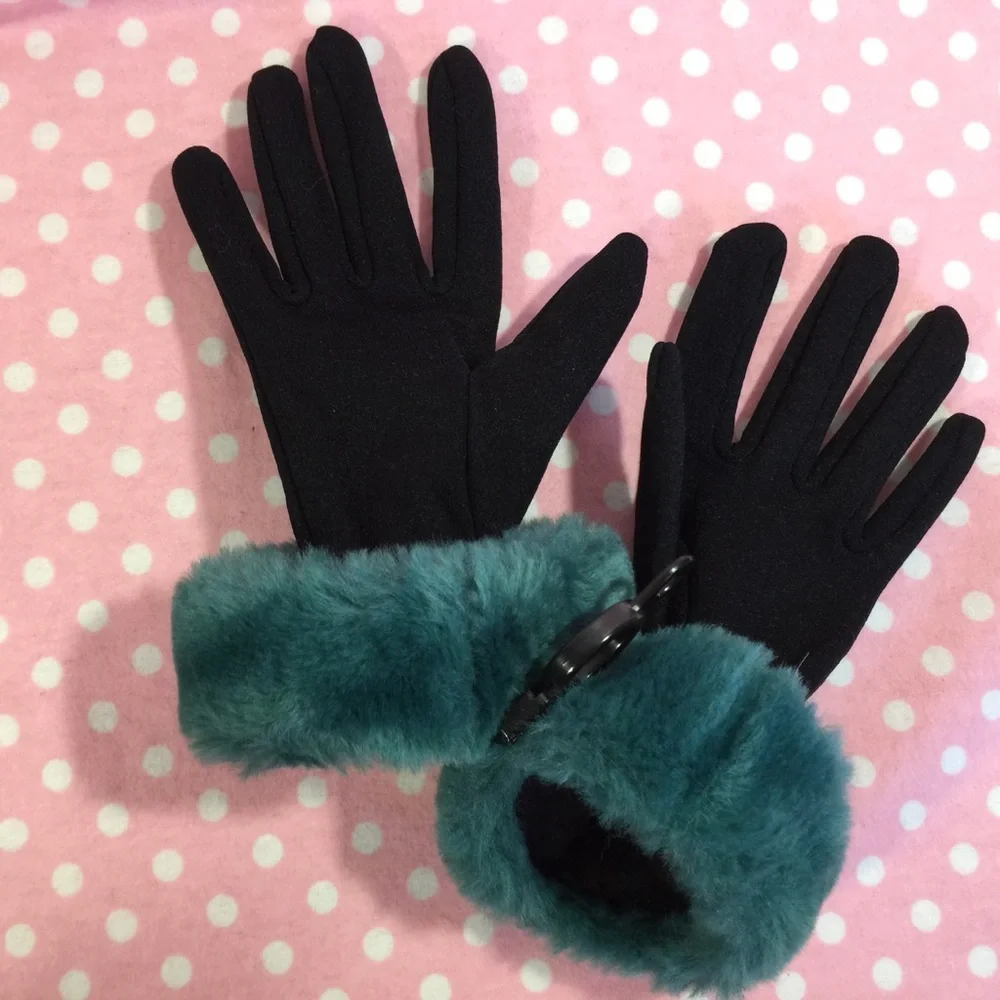 P Corillon gloves Made In France NWOT